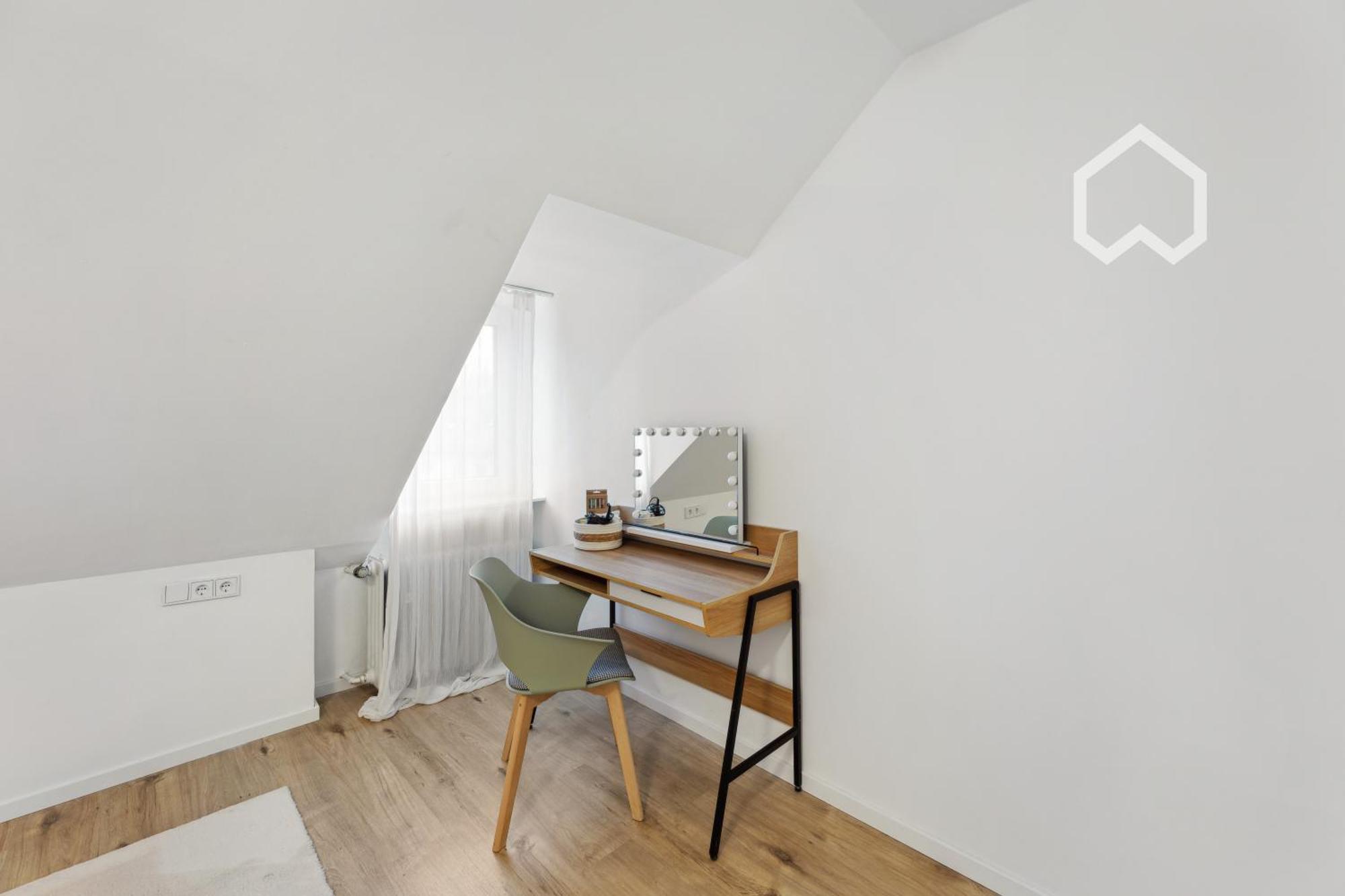 Day Young Life 1 Or 2 Aparts Nuremberga Exterior foto